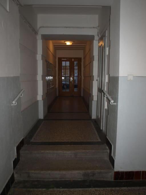 Apartment In Praha 3 Buitenkant foto